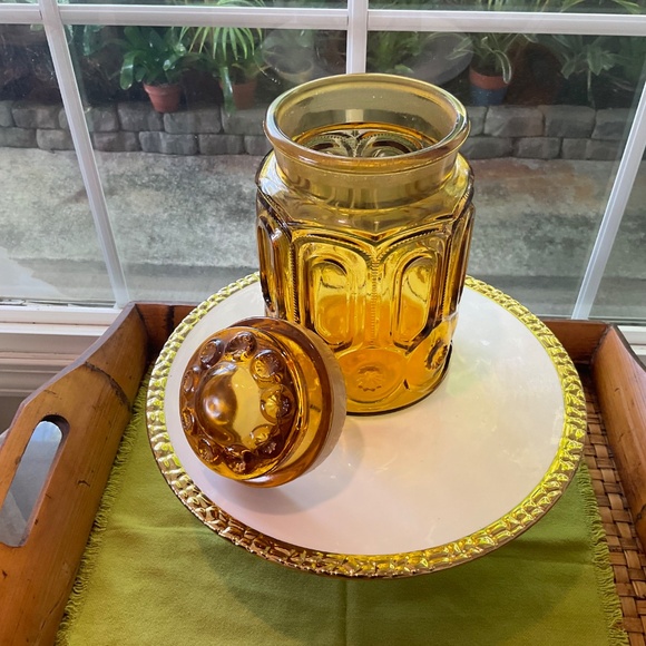 Vintage L.E. Smith Moon & Stars Amber Glass Large Canister w/Lid Circa 1970s - Picture 3 of 7